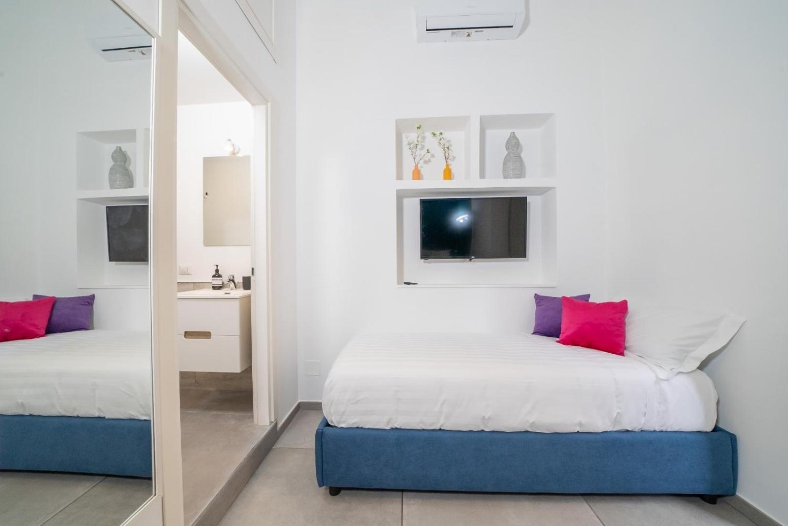Bovio Boutique Studio Apartment Napoli Ngoại thất bức ảnh